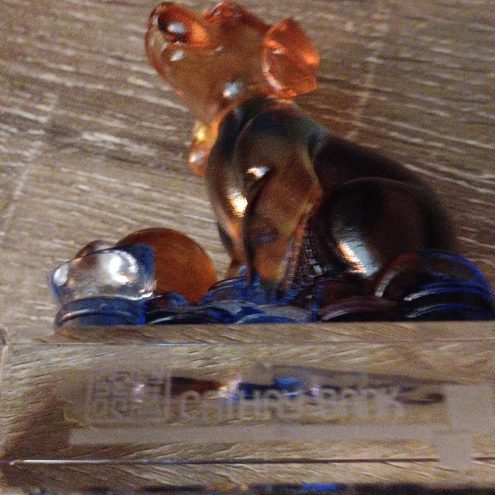 Cathay Bank Year Of The Dog Paper Weight - Picture 3 of 4